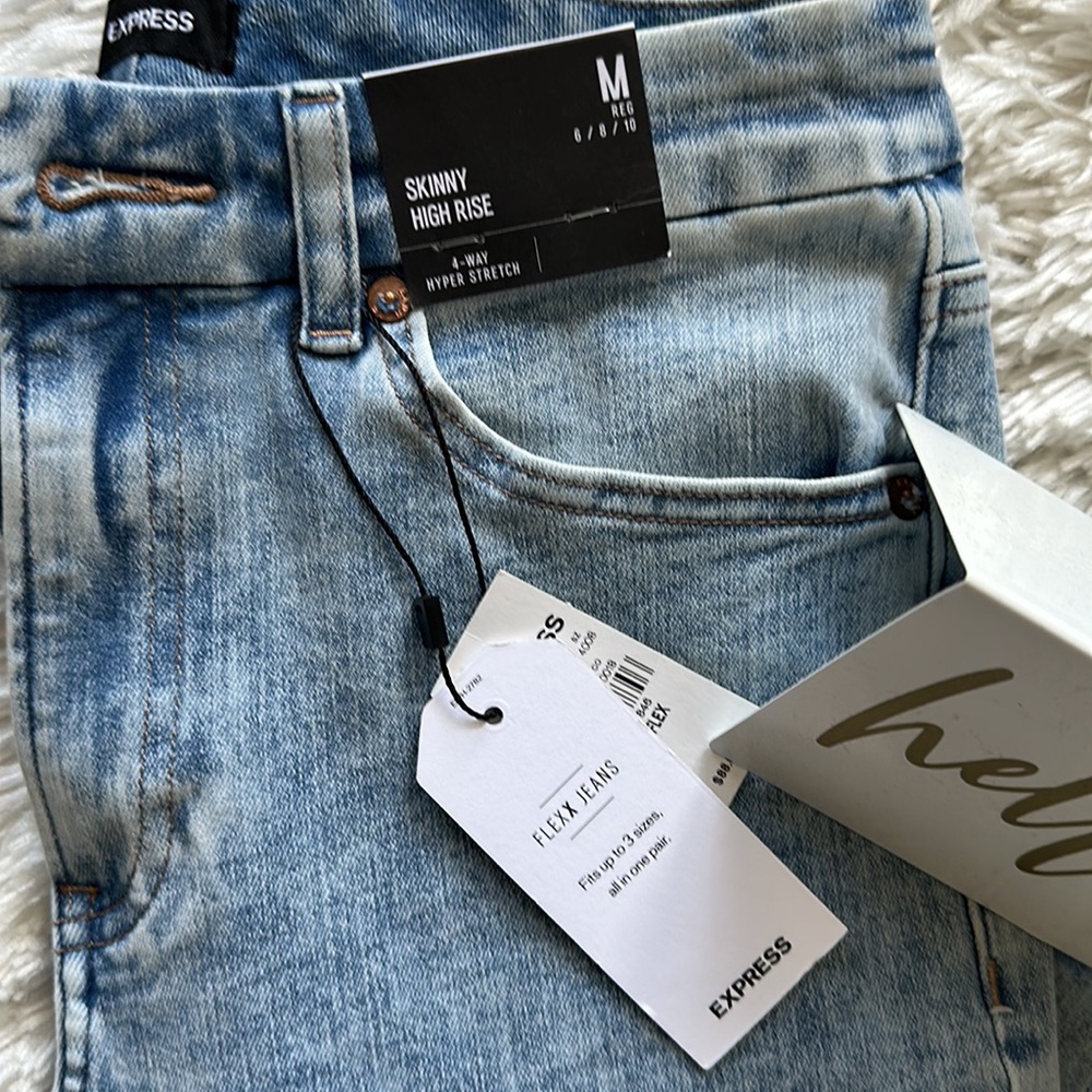 Jeans - Picture 3 of 9